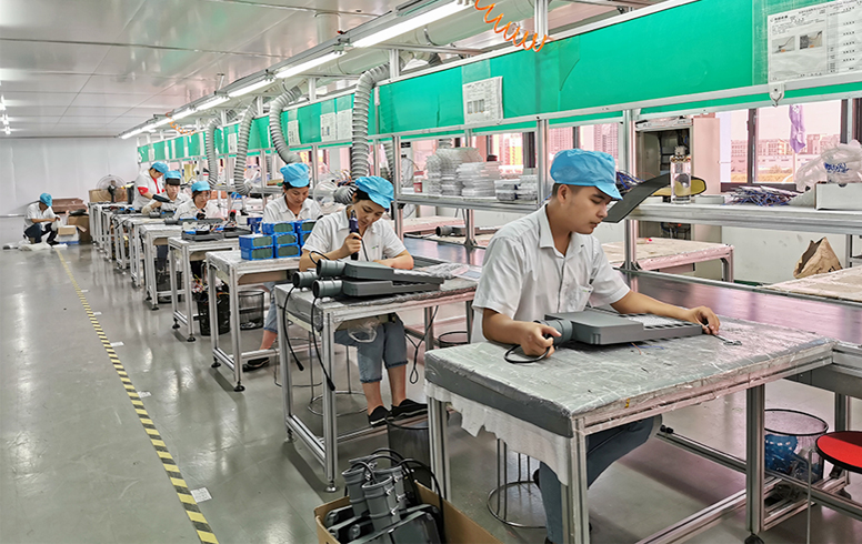 LED路燈生產(chǎn)車間